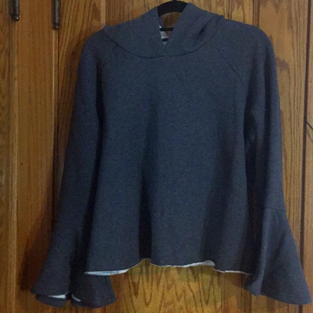 NWOT MELROSE AND MARKET GREY HOODIE